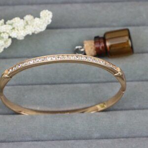 Elegant Rose Gold Bangle with Sparkling Stone Line Detailing, XPBL0441